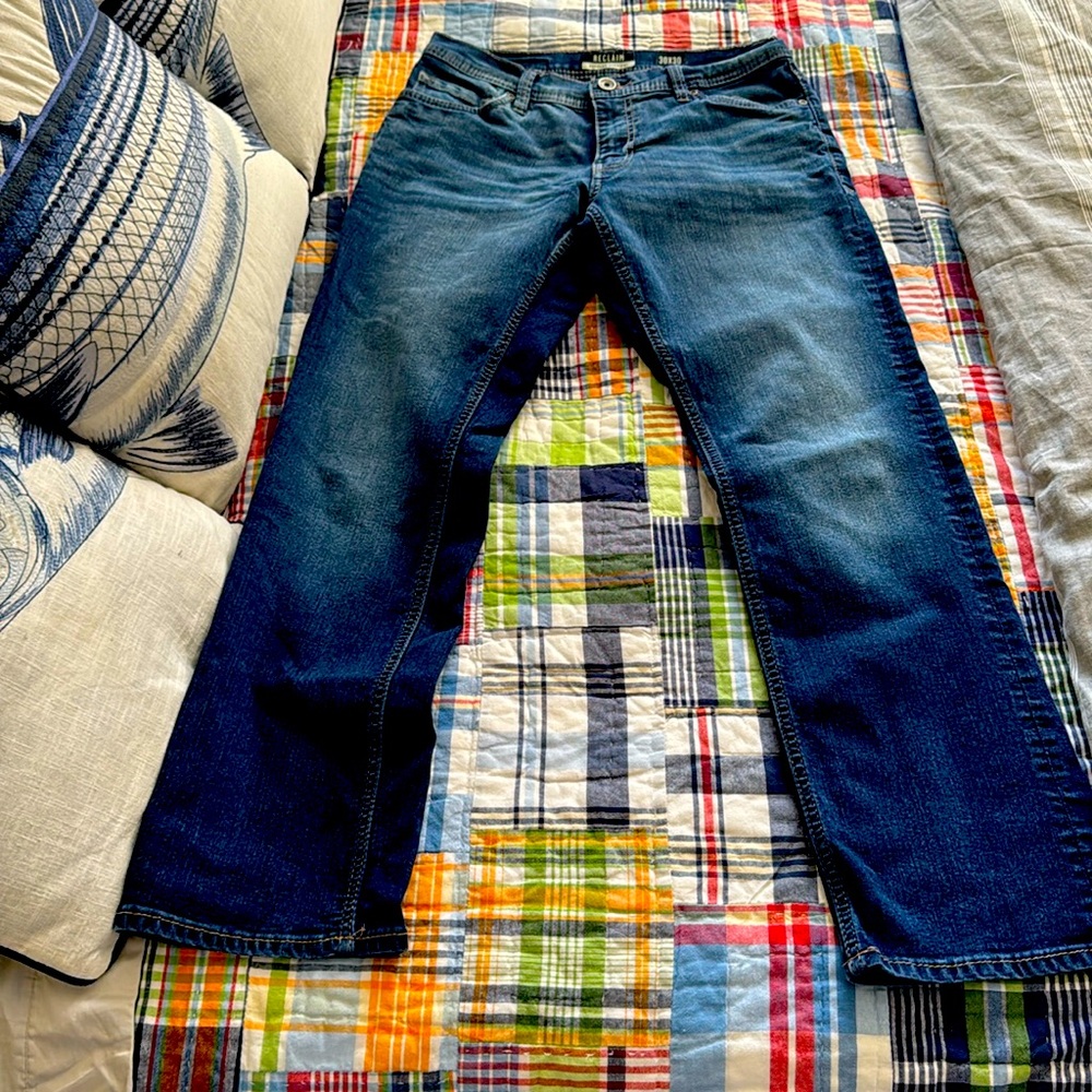 American Eagle, reclaim, regular straight men’s jean